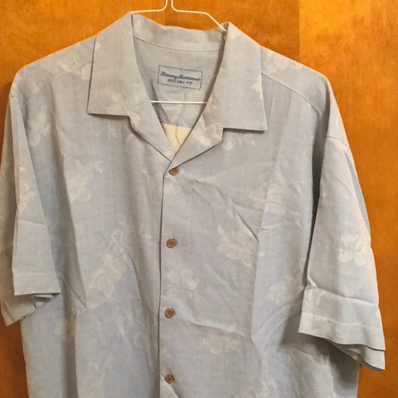 Tommy Bahama S/S Silk Shirt - Picture 1 of 4
